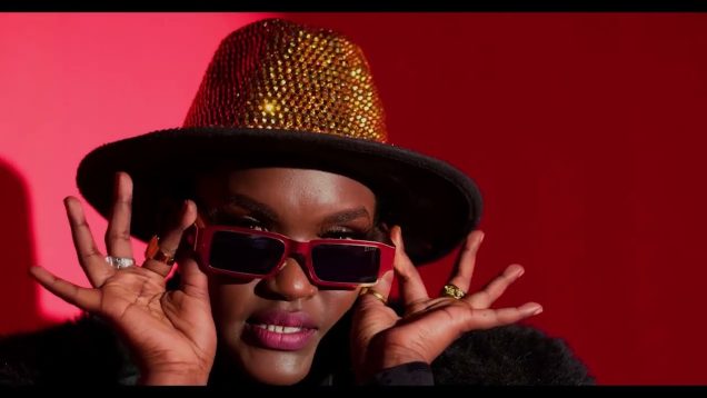 Fly Away – Fille (2022)