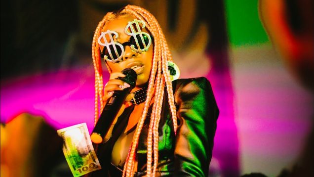 Pinky – Laga Ku Maanyi