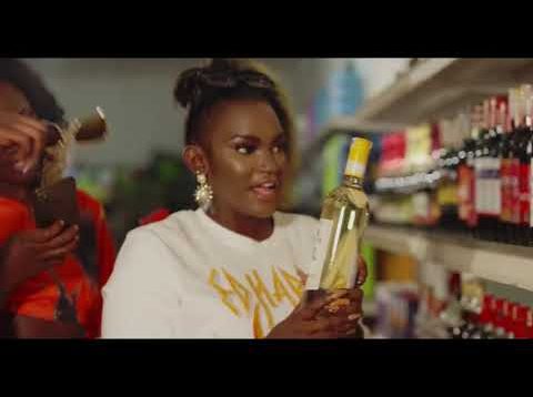 Esaawa yona – Fille ft Babaritah (2021)