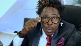 Julia – Maro (2015)