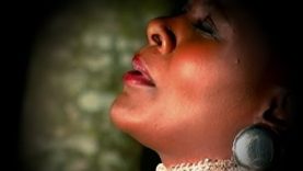 Ndi Kudobo – Desire Luzinda (2017)