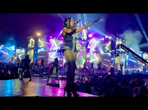 SIRI REGULAR BY SPICE DIANA LIVE AT CRICKET OVAL